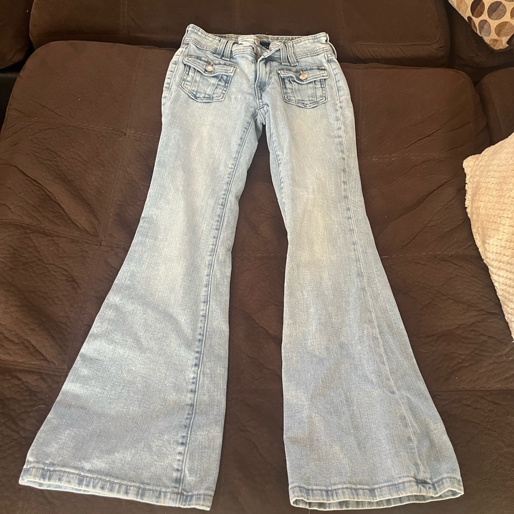 Aeropostale low rise flare jeans size 000 short